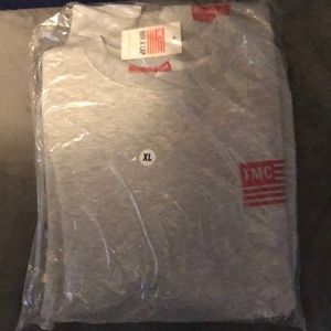 Authentic Marathon Clothing Sweatshirt